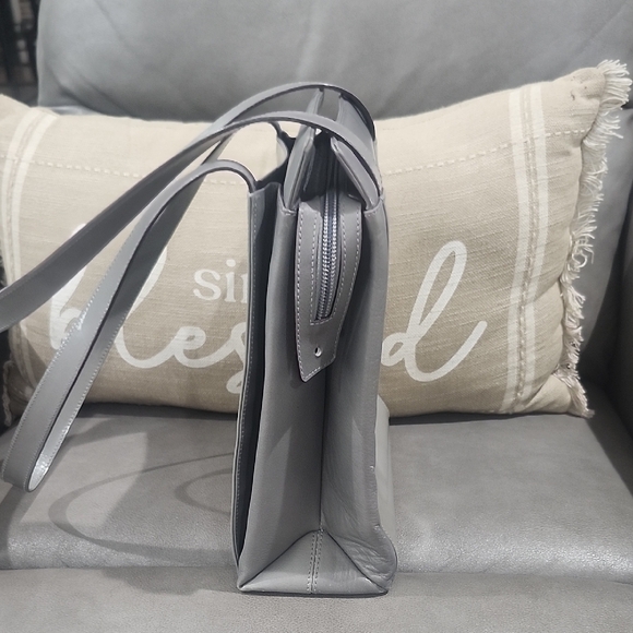 Salvatore  Ferragamo Patent And Leather Tote - Picture 3 of 10